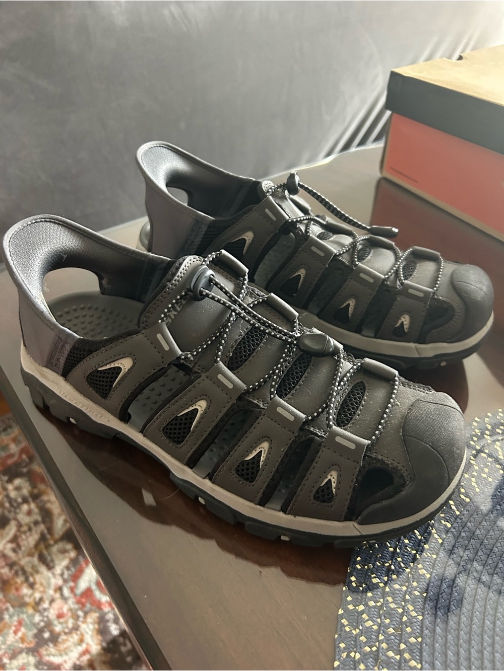 Skechers Hands Free Slip-Ins Relaxed Fit Tresmen Norvick Sandal
